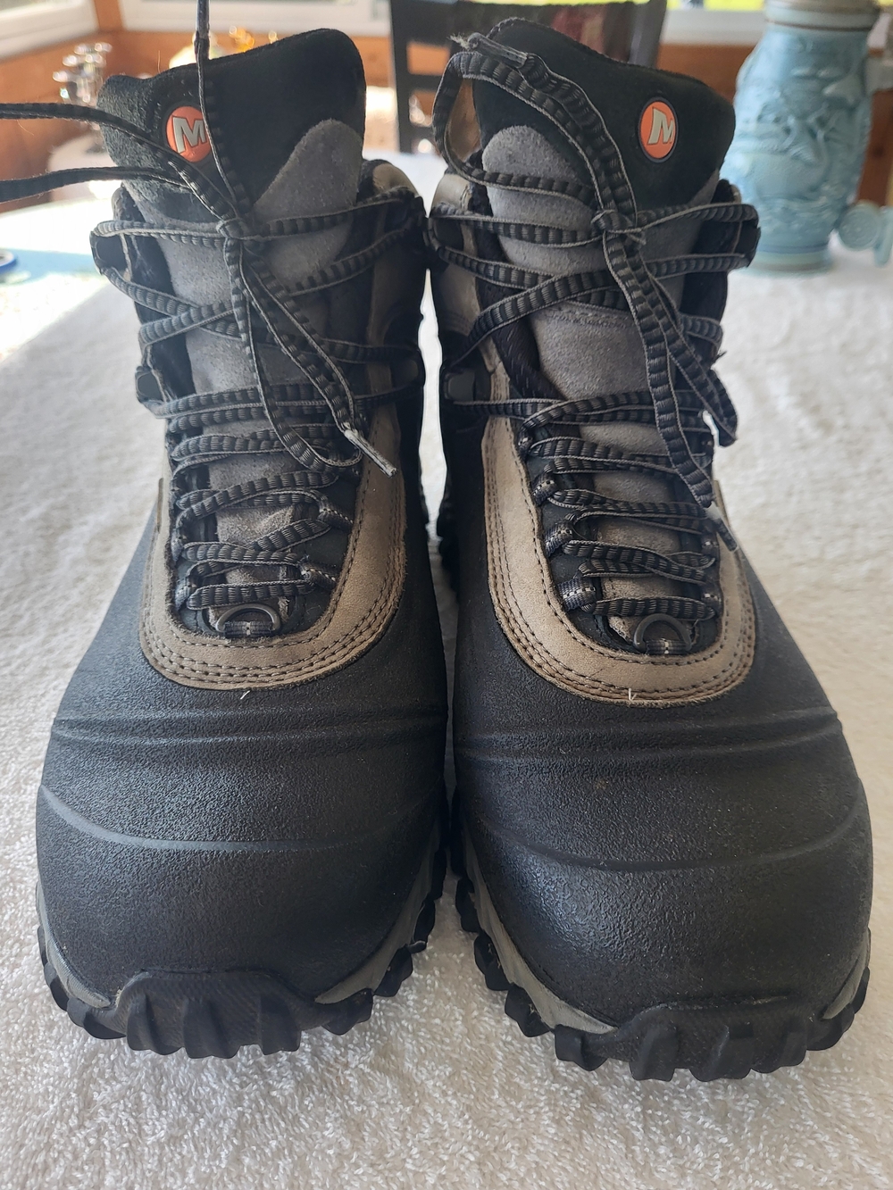 Merrell Mens Black and Gray Winter Boots
